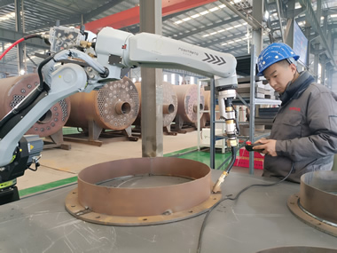 零距离体验智能车间